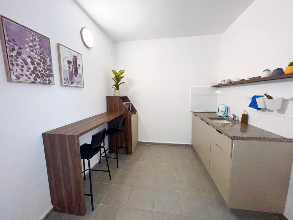 Aspentlv - Hacarmel Market Apartments & Studios Τελ Αβίβ Εξωτερικό φωτογραφία